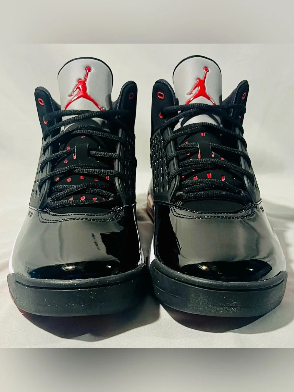 Jordan sleek black
